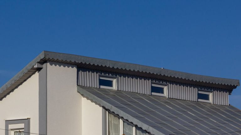 Expert Winter Roof Maintenance